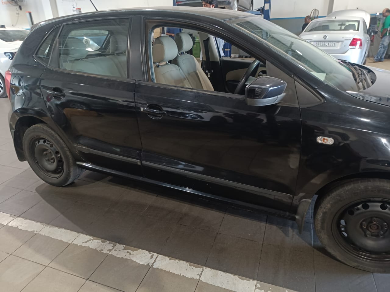 Volkswagen Polo(2012-2014) Comfortline 1.2l P